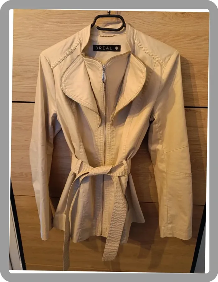 Veste breal