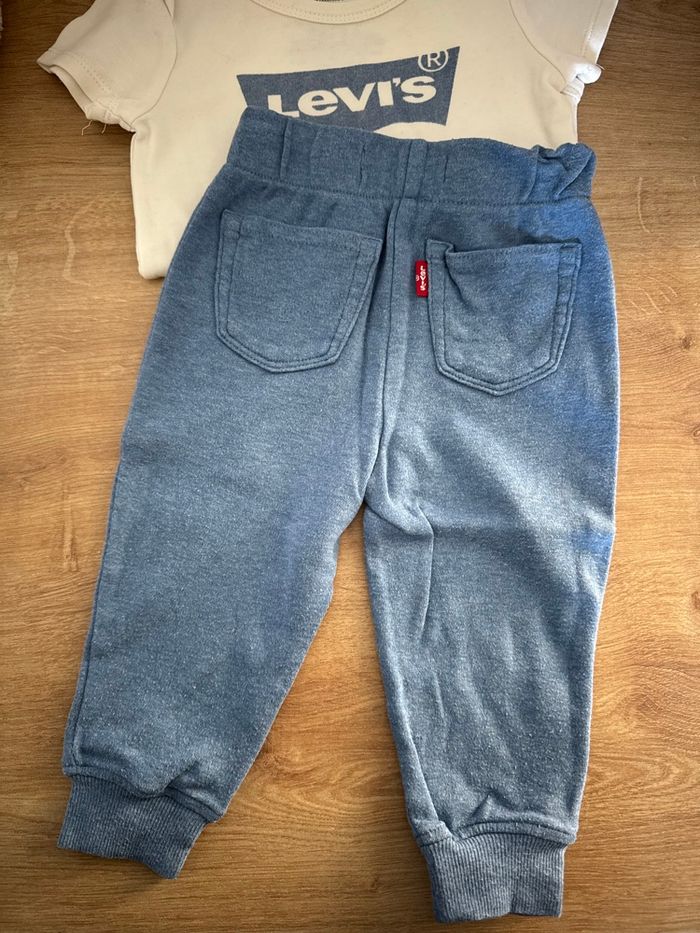 Ensemble Levi’s - 9 mois - photo numéro 8
