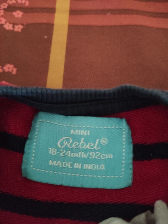 Pull garçon e86 - photo numéro 2