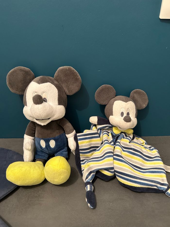 Peluche Mickey - photo numéro 2