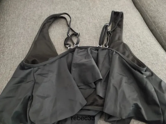 Haut de maillot de bain noir - photo numéro 3