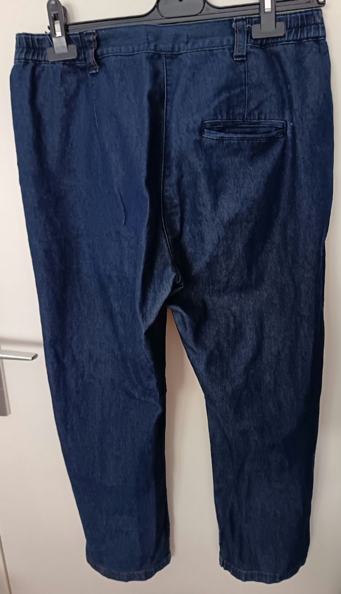 Jean bleu femme T 40 - photo numéro 2