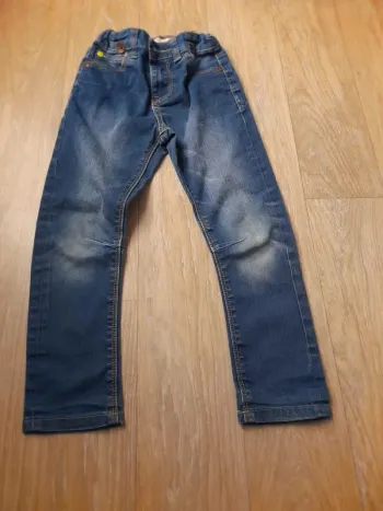 jeans 4/5ans