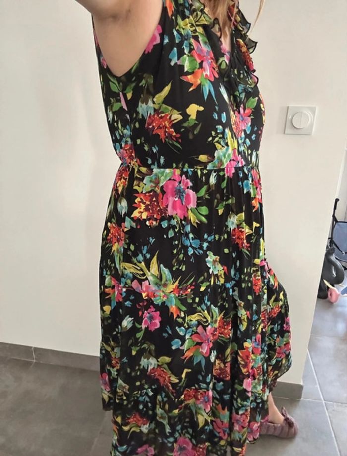 Robe fleurie Intermarché T48 - photo numéro 2