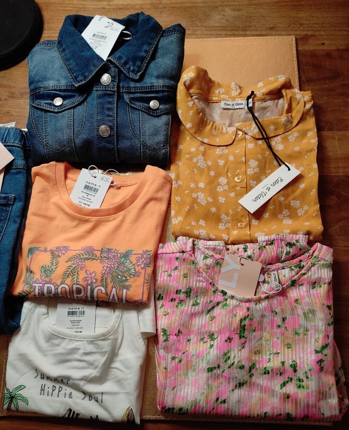 Lot de 8  vêtements neuf fille 10 ans - photo numéro 2