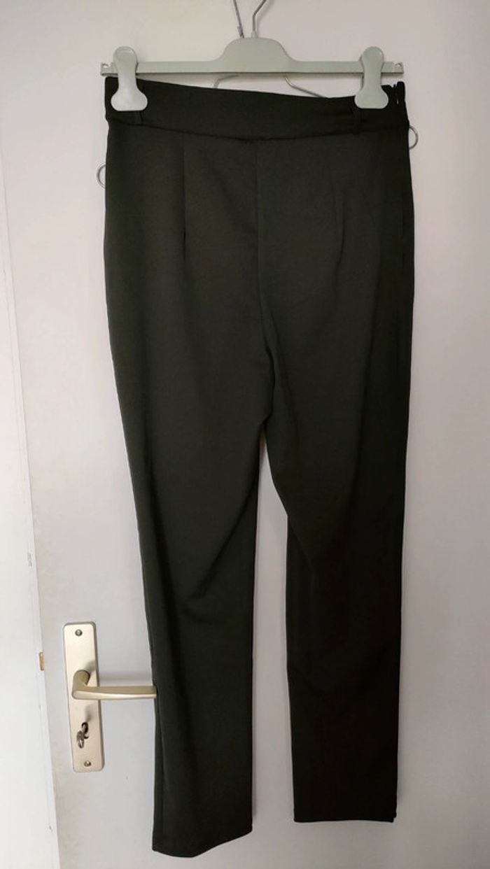 Pantalon - photo numéro 2