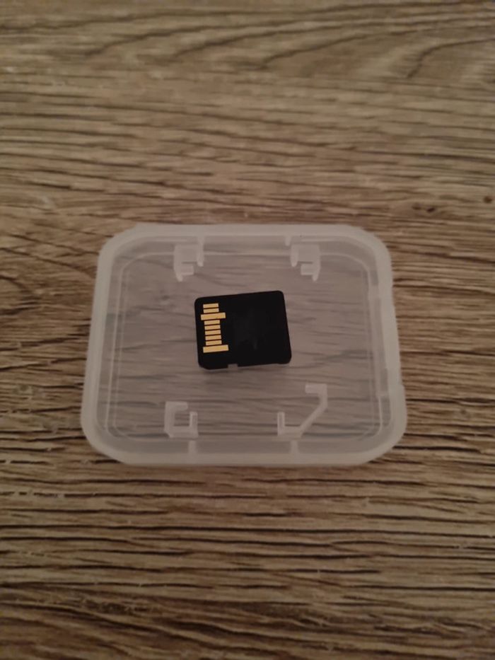 Carte mémoire Sony ps vita 4 giga - photo numéro 2