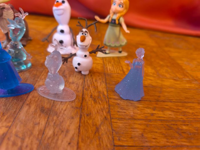 Lot figurines Disney la reine des neiges - photo numéro 3