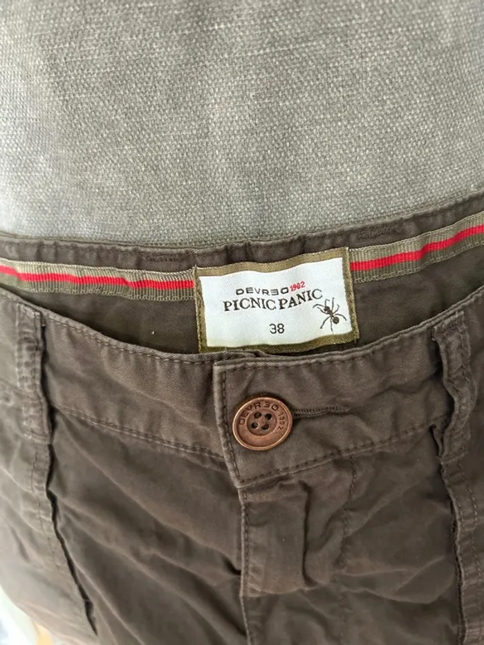 Short kaki - photo numéro 3