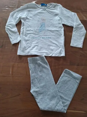 Pyjama long 2 pièces Reine des neiges 6 ans