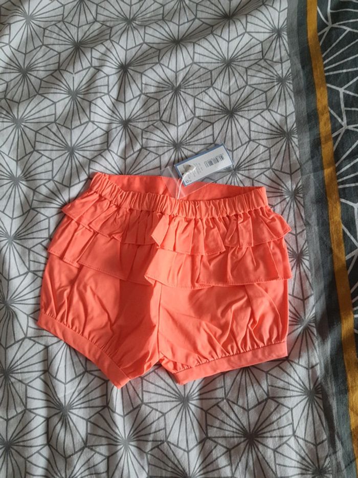 Short Jacadi taille 6 mois neuf avec étiquettes - photo numéro 3