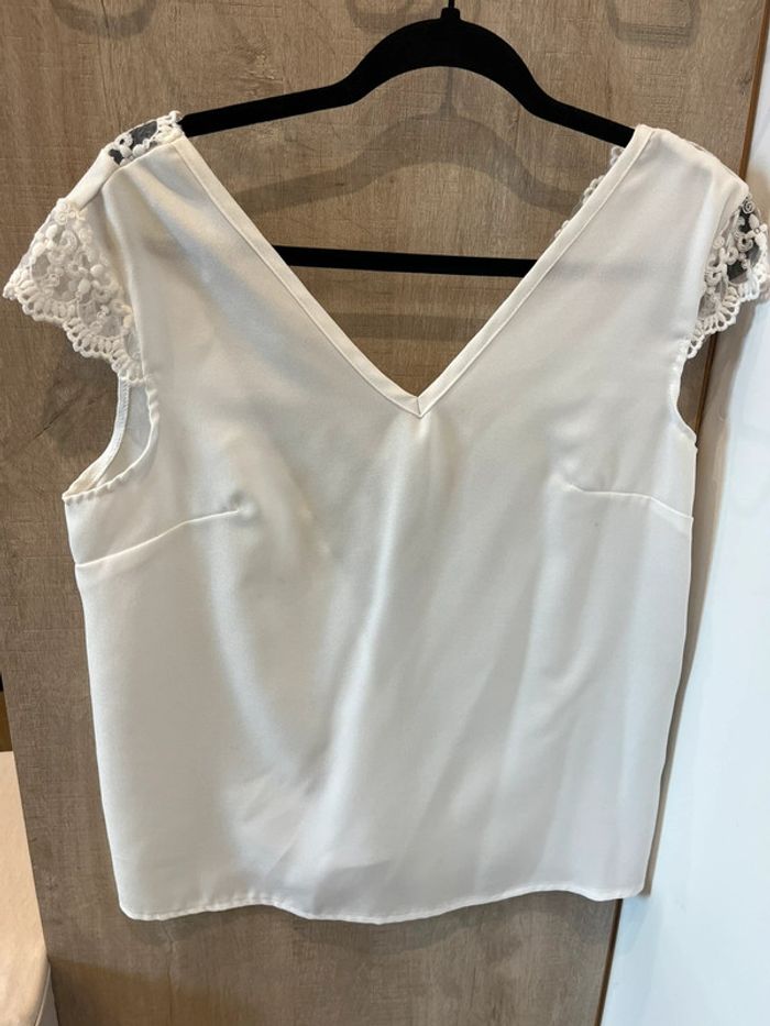 Débardeur SHEIN blanc dentelle - photo numéro 2