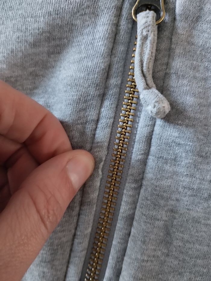 Gilet gris 🩶 - photo numéro 5