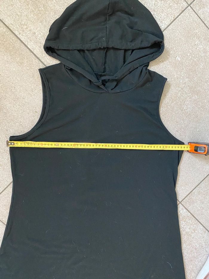 Robe à capuche - photo numéro 4