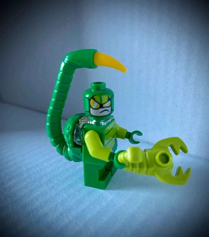 Minifigurine LEGO - Marvel Super Heroes - SH361 Scropion 2017 - photo numéro 3