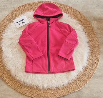 Veste coupe vent queshua à capuche 4 ans