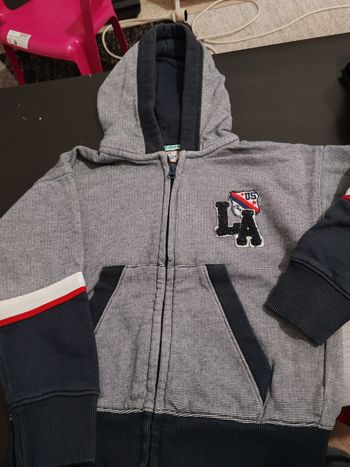 Sweat a capuche