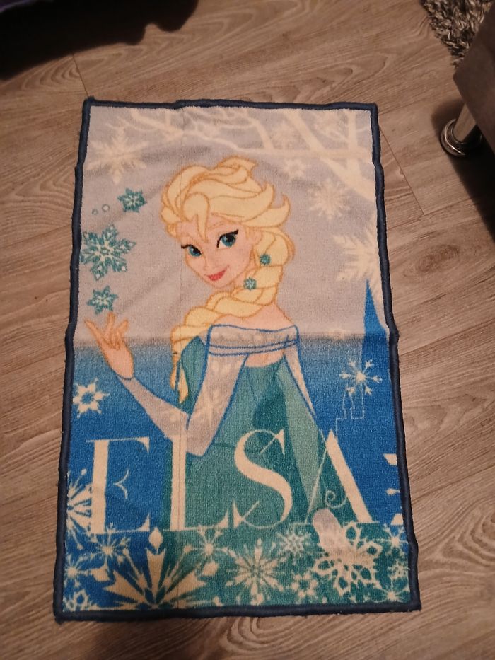 Tapis reine des neiges