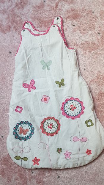 Gigeteouse bébé fille