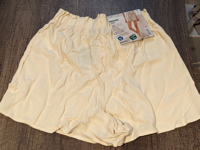 Short femme - photo numéro 3