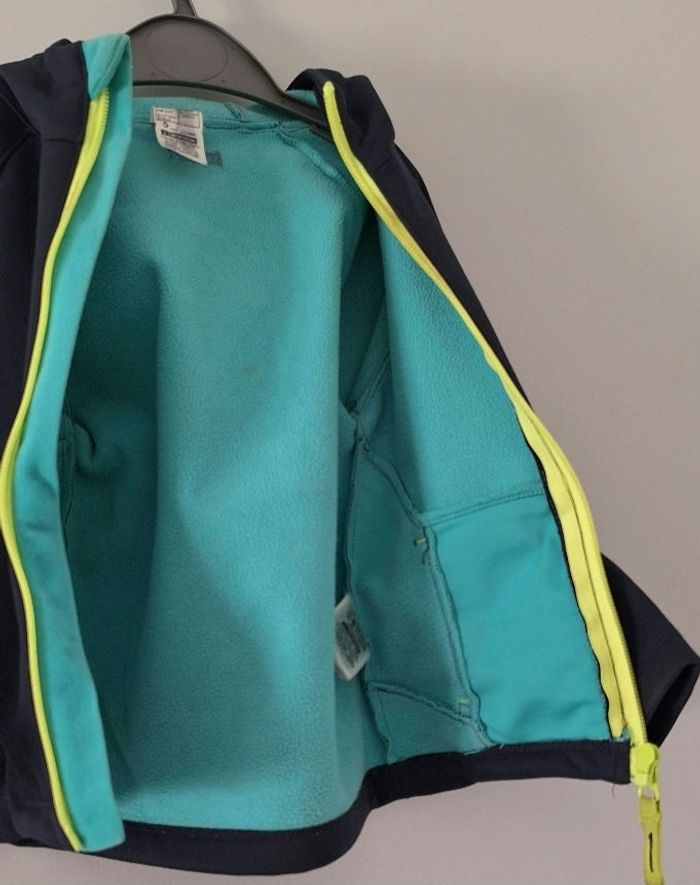 Veste chaude et imperméable - photo numéro 2