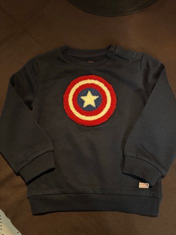 Sweat Capitaine América 36 mois neuf