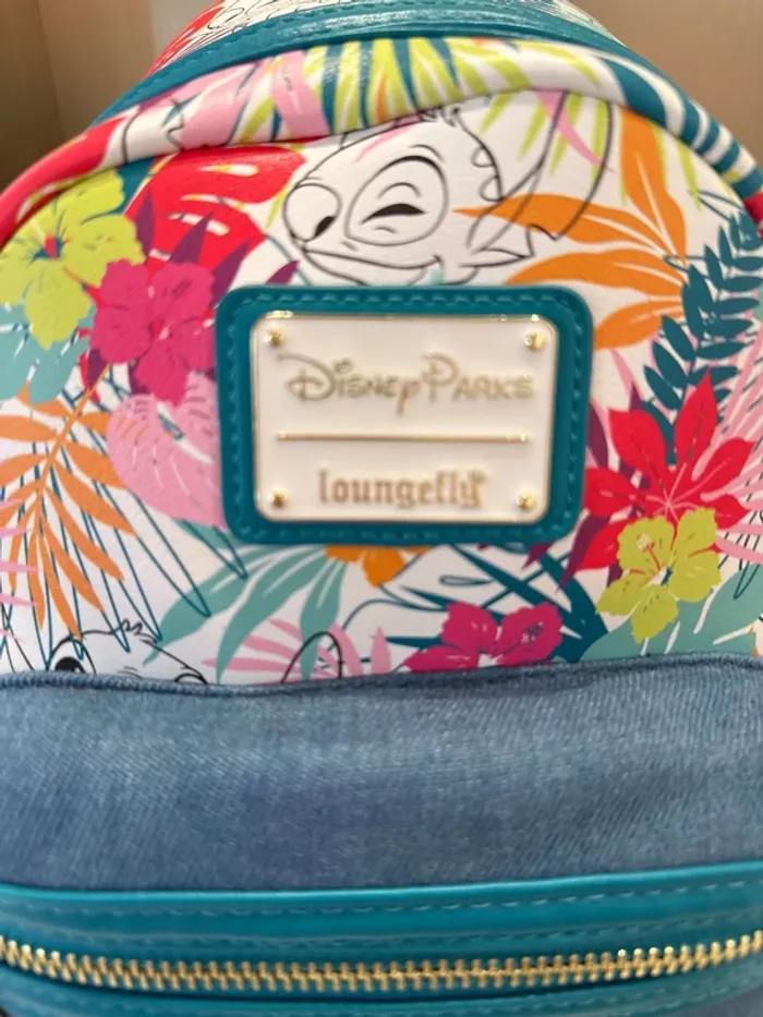 loungefly Stich disneyland paris - photo numéro 3