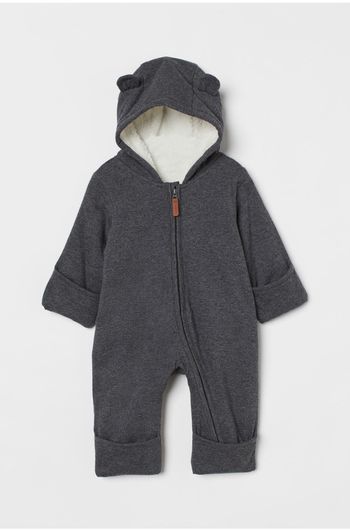 Combinaison à capuche