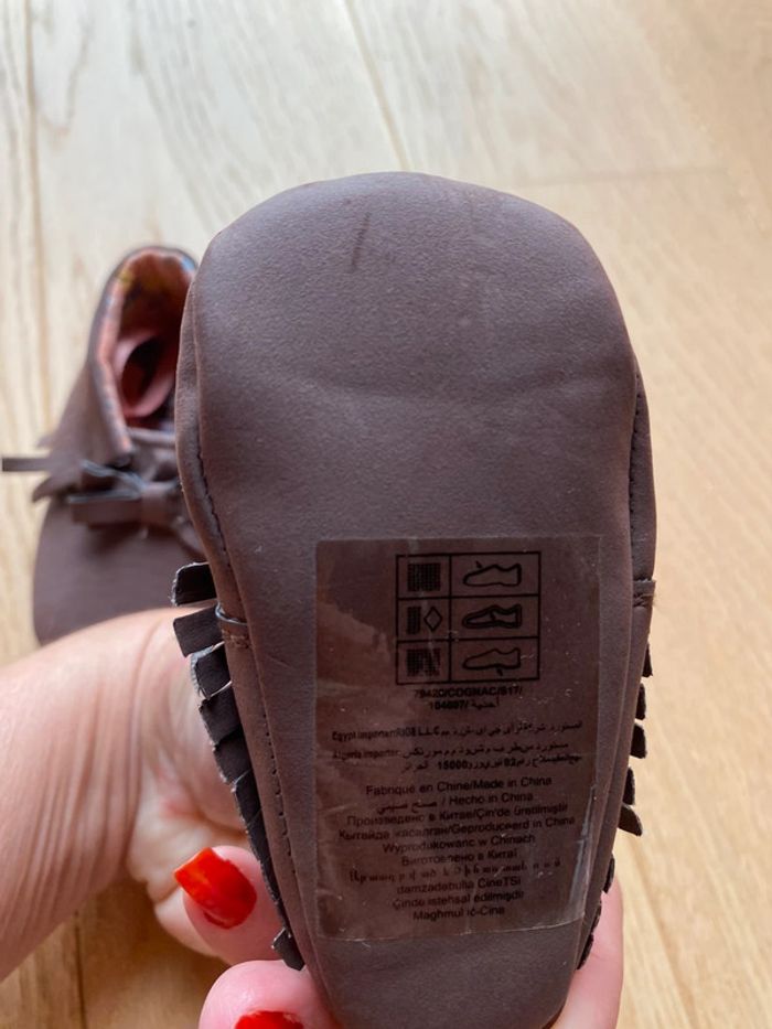 Chaussures souple 6 12 mois - photo numéro 3
