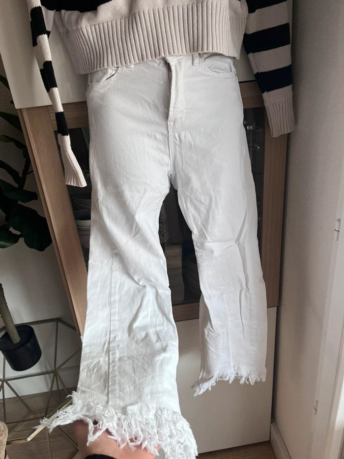 Pantalon blanc coupe flair - photo numéro 2