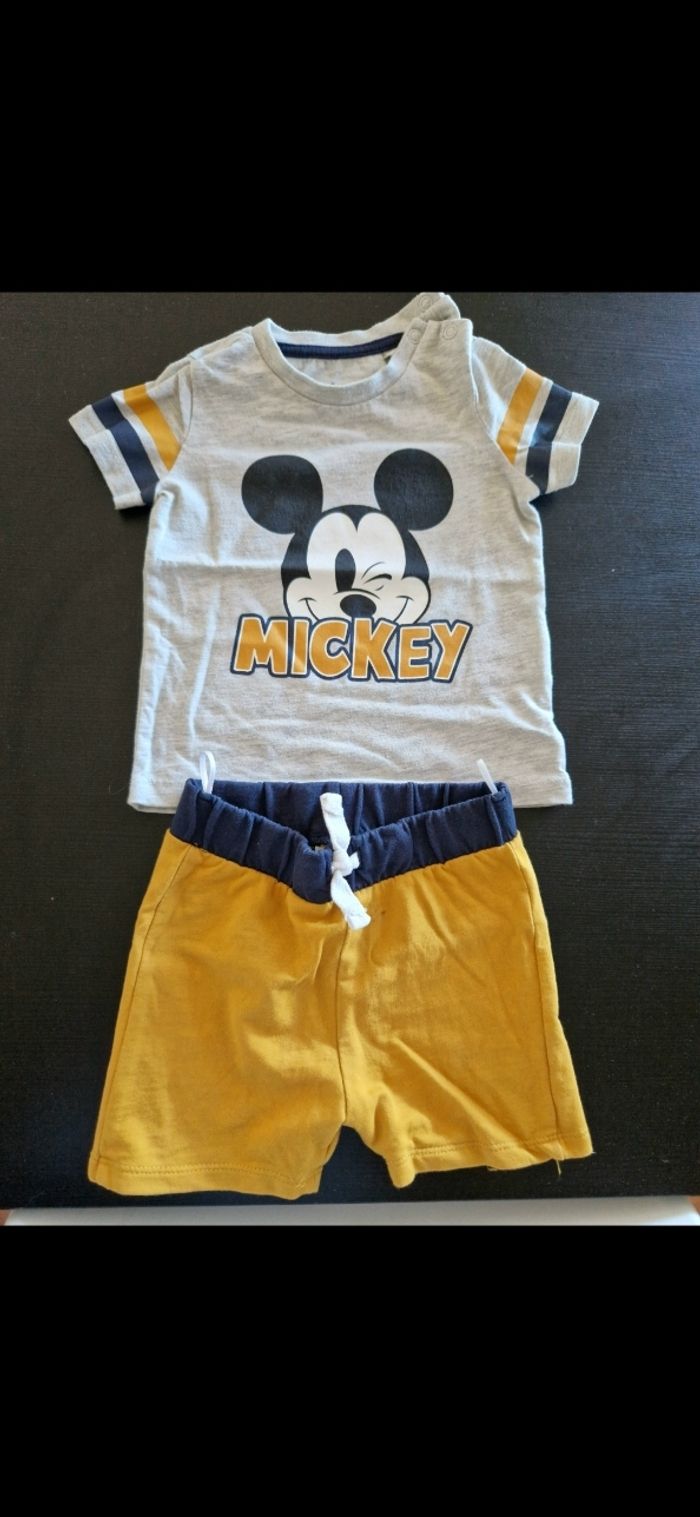Ensemble mickey