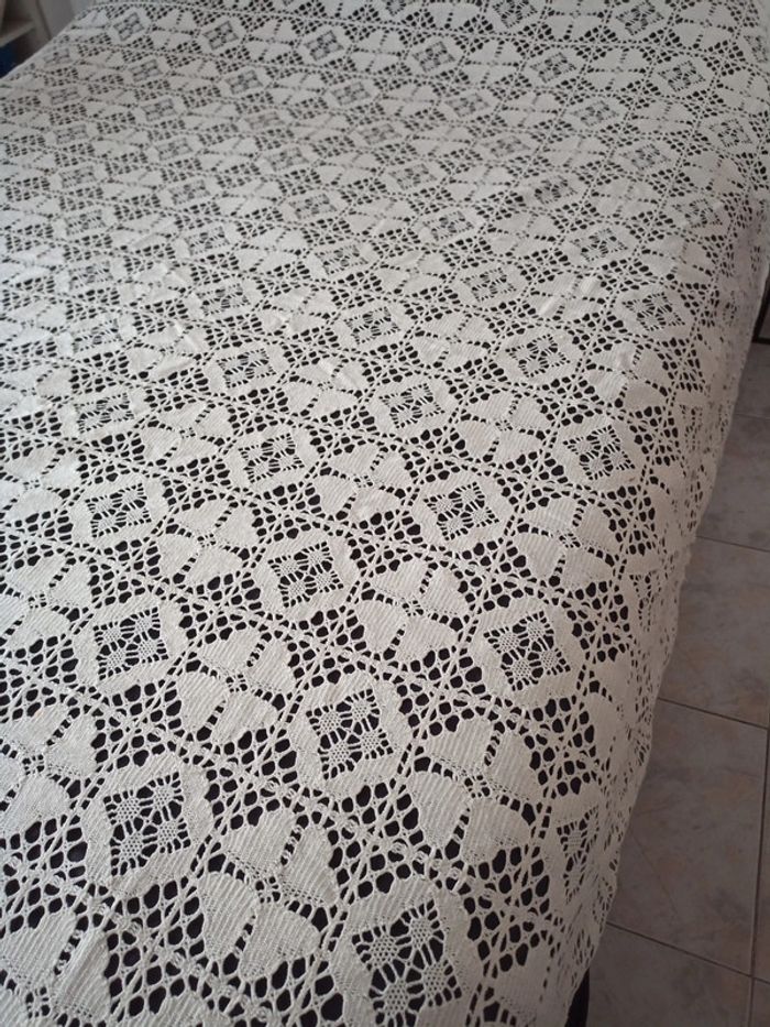 Couvre lit en crochet 220*250 cm - photo numéro 4
