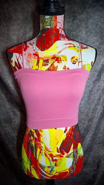 Crop top bandeau côtelé rose terranova