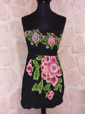 Robe Desigual