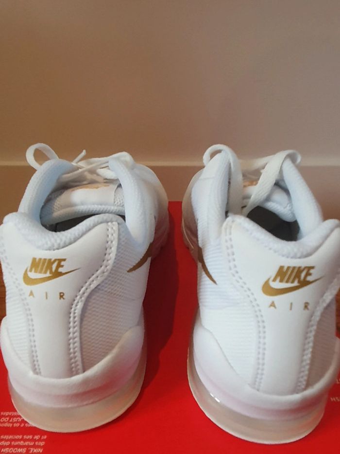 Nike Air Max "White/Gold" (36) - photo numéro 4