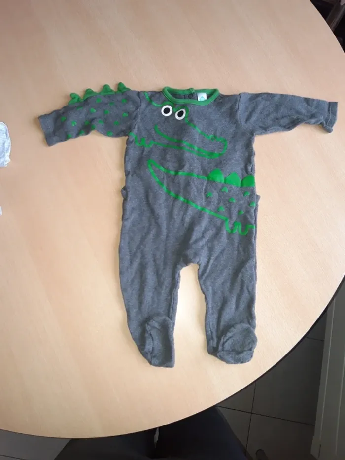 Grenouillère 12 mois tex baby