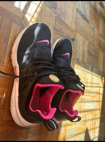 Vend basket Nike taille 38.5 en bon état