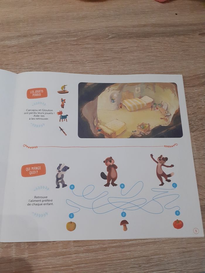 Mon cahier Jeux et Stickers la famille Blaireau Renard de Fleurus - photo numéro 3
