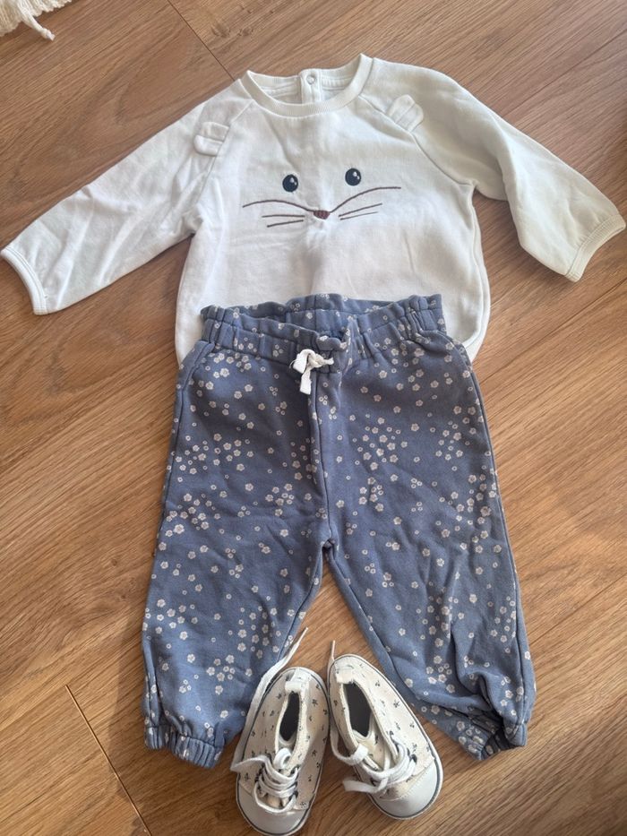 Ensemble jogging sportswear Primark 6-9 mois état neuf