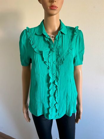Blouse verte à manches courtes Naf Naf taille 36 jamais portée