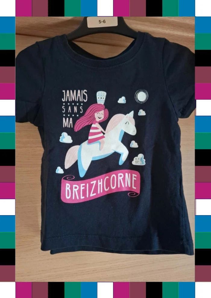 Tee-shirt licorne 4 ans - photo numéro 2