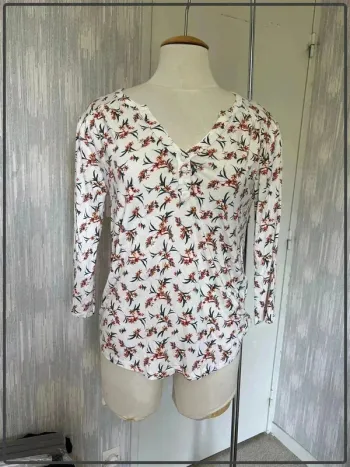 Blouse taille 40 marque tissaia *