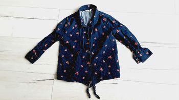 Vêtement fille chemise marine motifs fleurs Orchestra 4 ans