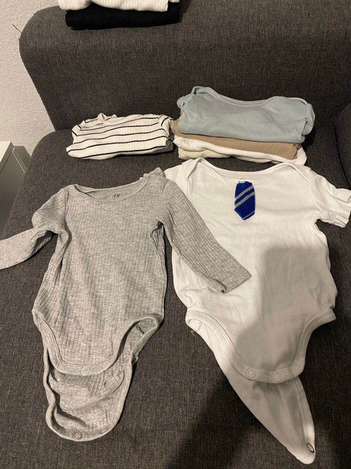 9 bodies H&M - photo numéro 3