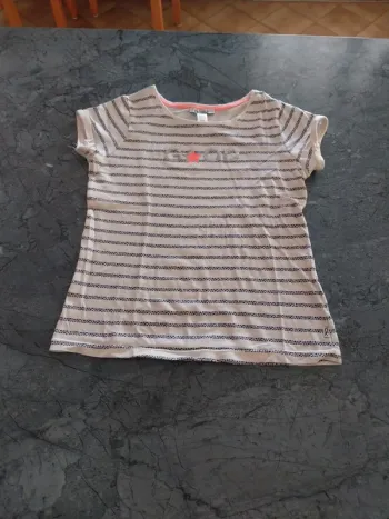 T-shirt manche courte 8 ans
