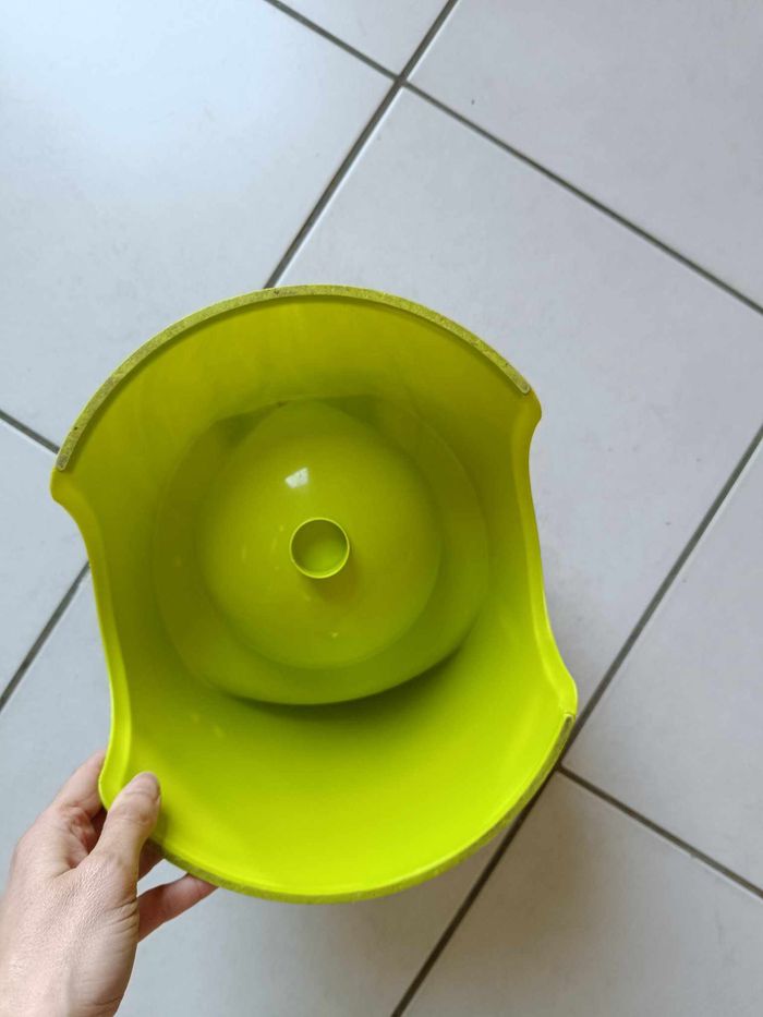 Pot en plastique pour bébé vert - photo numéro 3