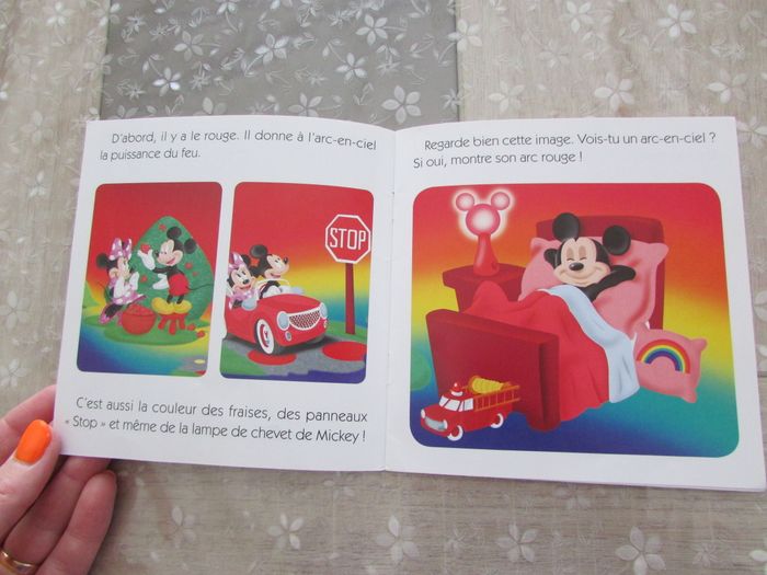 Livre Disney Mon histoire du soir L'arc-en-ciel de Minnie - photo numéro 3