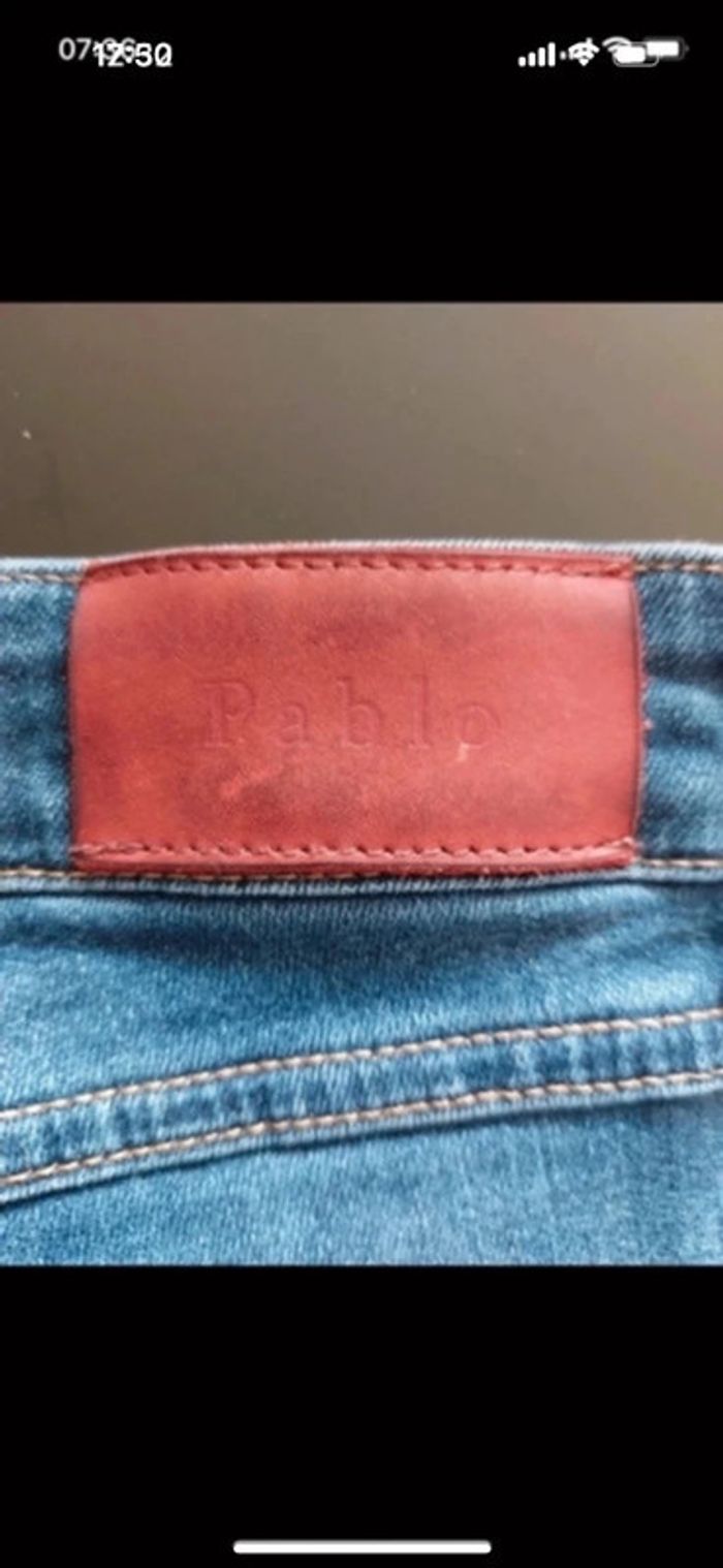 Jeans  Pablo taille 34 - photo numéro 4