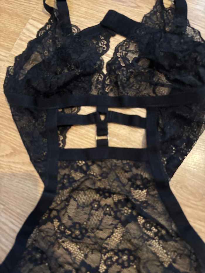 Body dentelle noir - photo numéro 2