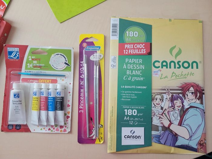 Gros lot de fournitures scolaires - photo numéro 11